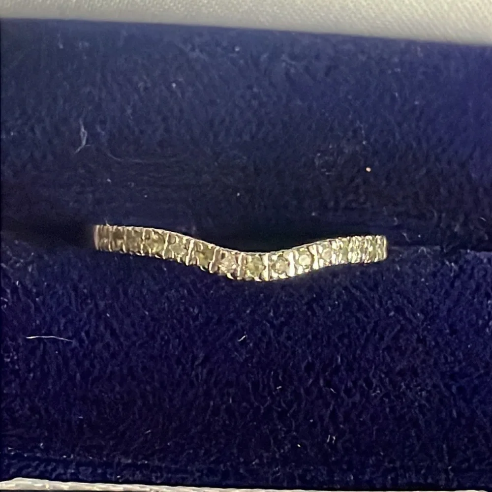 Dimond ring - Picture 5 of 11